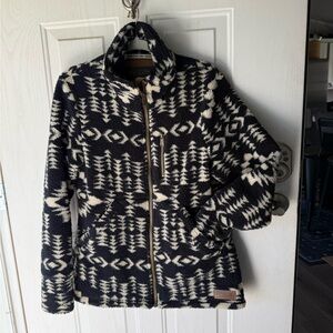 Pendleton Women's Navy and White Patterned Jacket